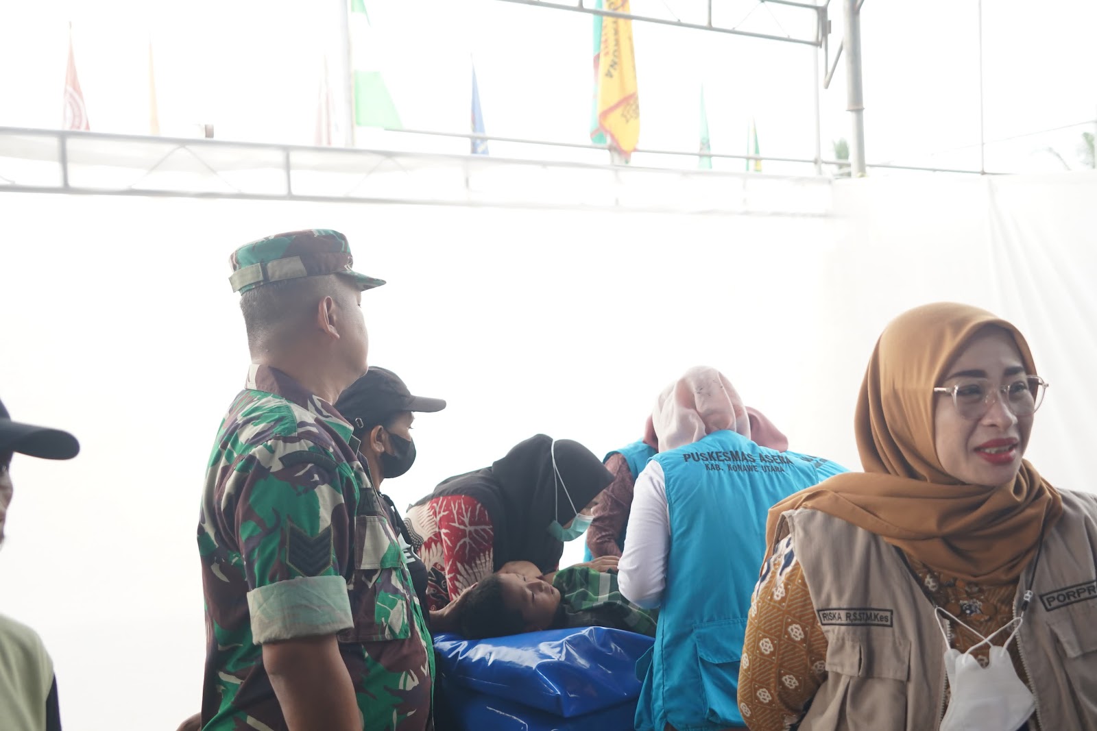 Upacara Penutupan Satgas TMMD Ke-121 Kodim 1430/Konawe Utara Gelar Sunatan Masal
