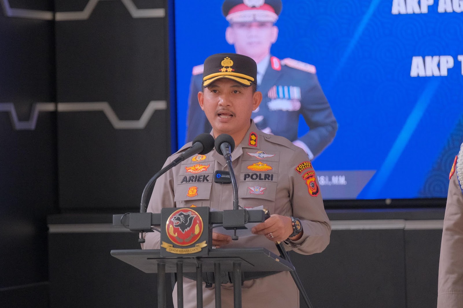 Upacara Sertijab Kasat Intelkam Polres Subang Berlangsung Hidmat