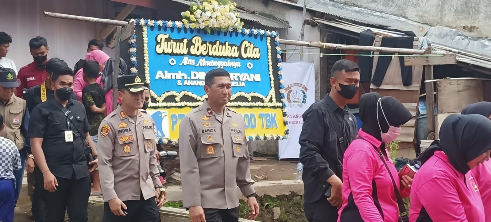 Wakapolda Jabar Lakukan Peninjauan Lokasi Banjir Bandang Di Cimanggung
