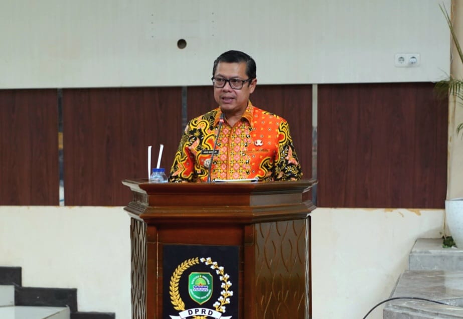 WAKIL BUPATI & SEKDA SUBANG SAMPAIKAN JAWABAN BUPATI ATAS PANDANGAN UMUM FRAKSI DPRD TERHADAP RAPBD 2026