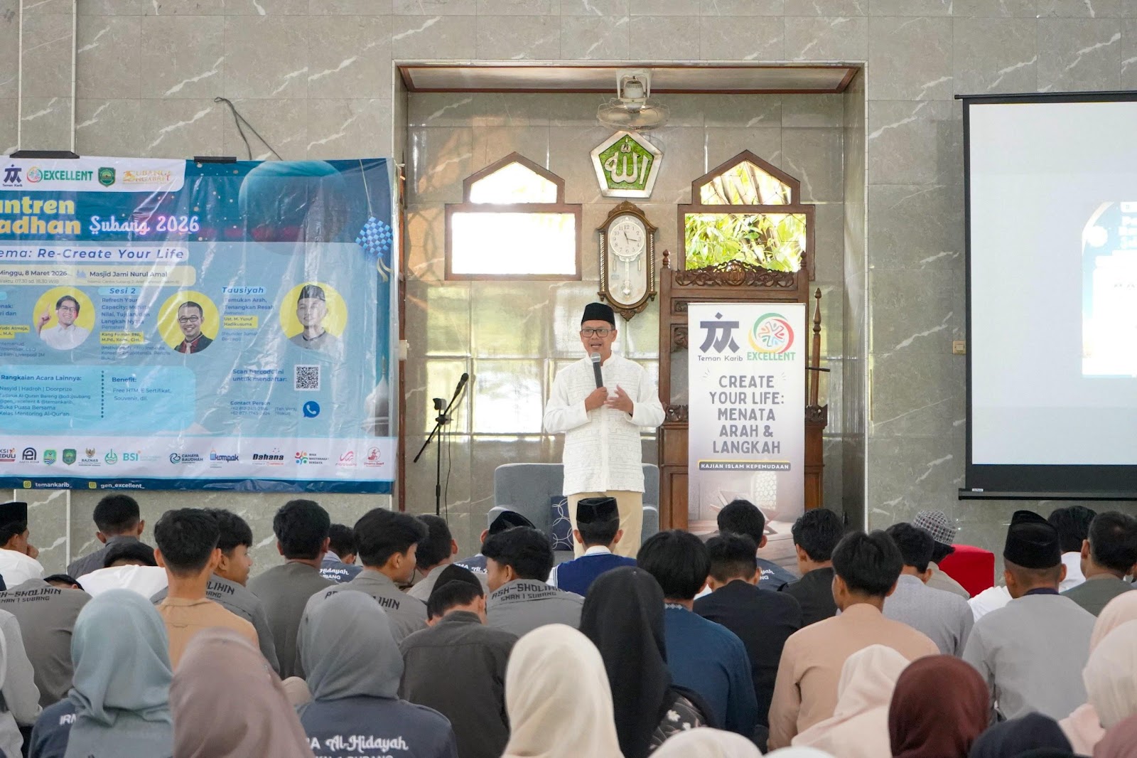 WAKIL BUPATI SUBANG AJAK GENERASI MUDA BERANI TENTUKAN ARAH HIDUP DI PESANTREN RAMADAN 2026