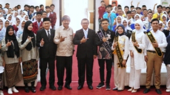 WAKIL BUPATI SUBANG HADIRI KEGIATAN GEN-Z LEADERSHIP SUMMIT&GATHERING OSIS/MPK, DORONG LAHIRNYA PEMIMPIN MUDA BERINTEGRITAS