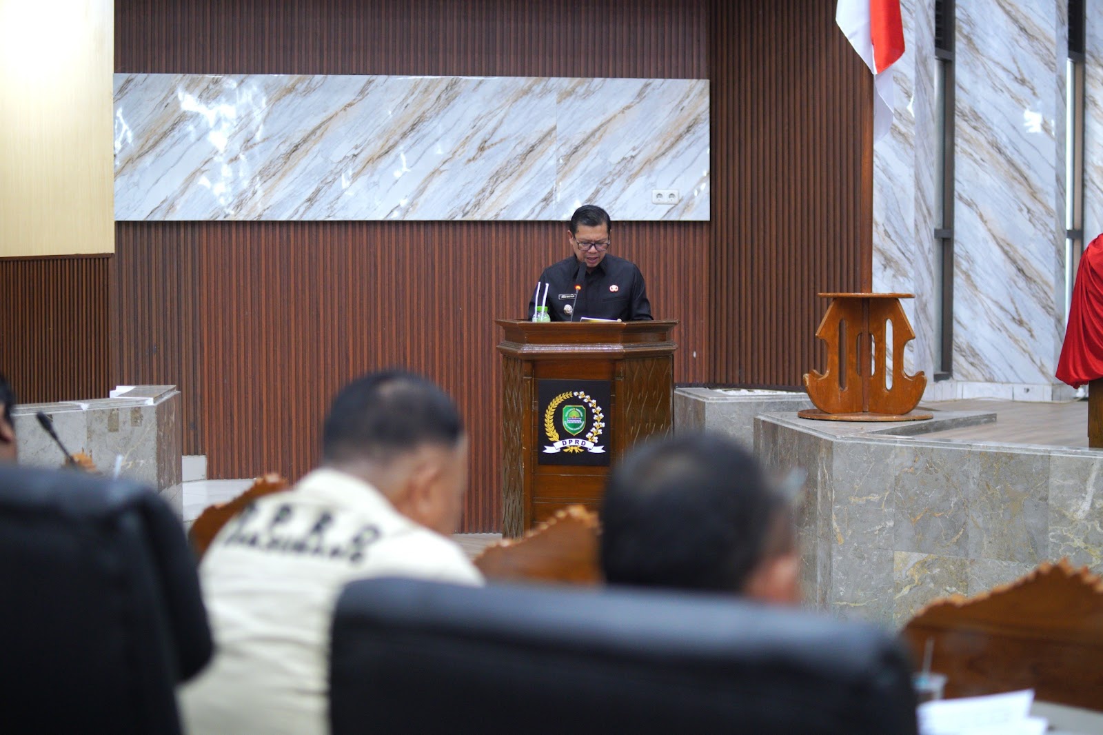 WAKIL BUPATI SUBANG HADIRI PARIPURNA DPRD, BAHAS RAPERDA KEOLAHRAGAAN DAN PERUBAHAN KUA-PPAS TA 2026
