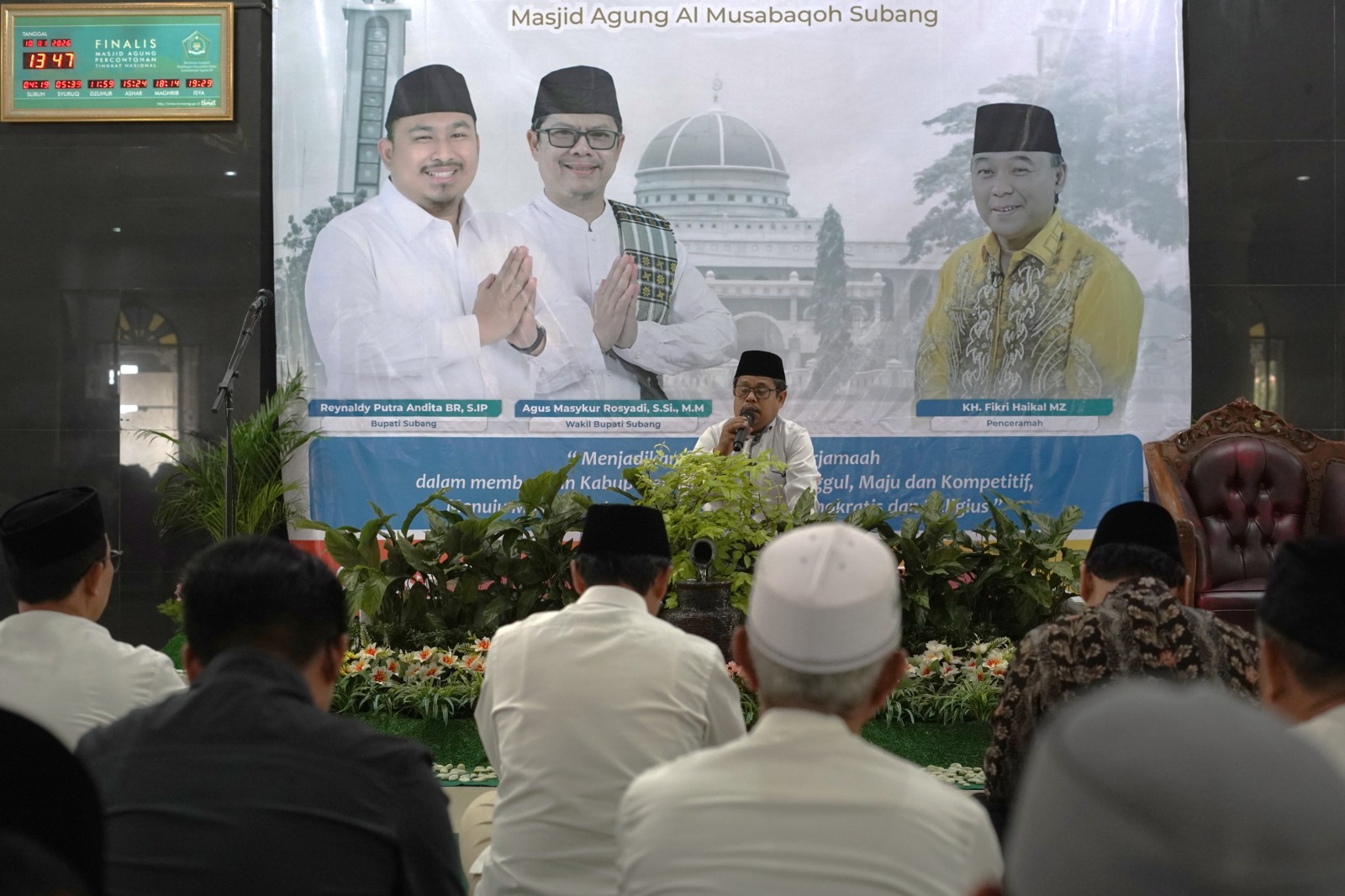 WAKIL BUPATI SUBANG HADIRI TABLIGH AKBAR ISRA MI’RAJ, TEKANKAN NILAI SHALAT BERJAMAAH SEBAGAI FILOSOFI PEMBANGUNAN DAERAH