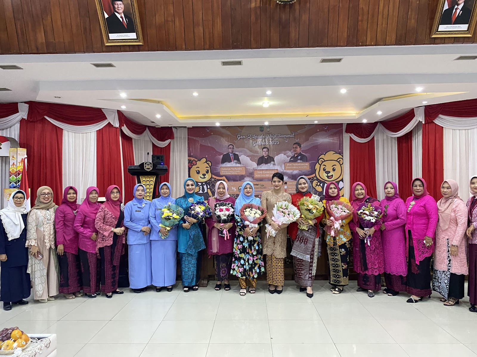 WAKIL BUPATI SUBANG PIMPIN UPACARA PERINGATAN HARI IBU KE-97 TAHUN 2025 TINGKAT KABUPATEN SUBANG