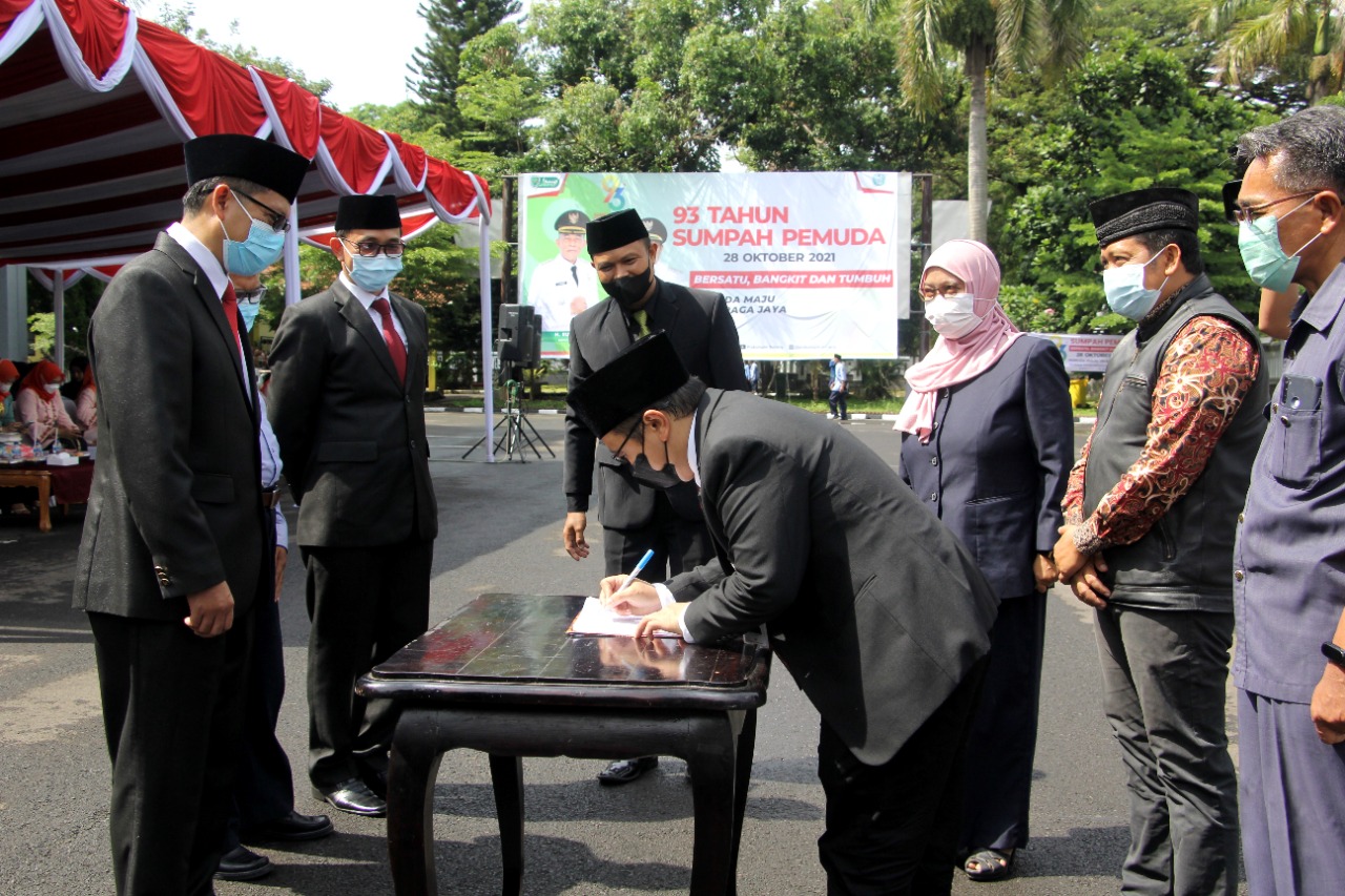 Wakil Bupati Subang Tandatangani Deklarasi Kolaborasi Pentahelix