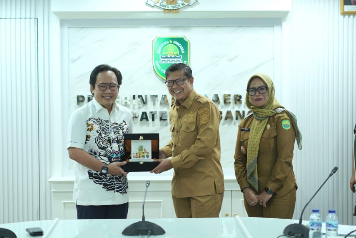 WAKIL BUPATI SUBANG TERIMA AUDIENSI KEMENEKRAF, PENGEMBANGAN EKONOMI KREARIF SUBANG KIAN DIPERKUA