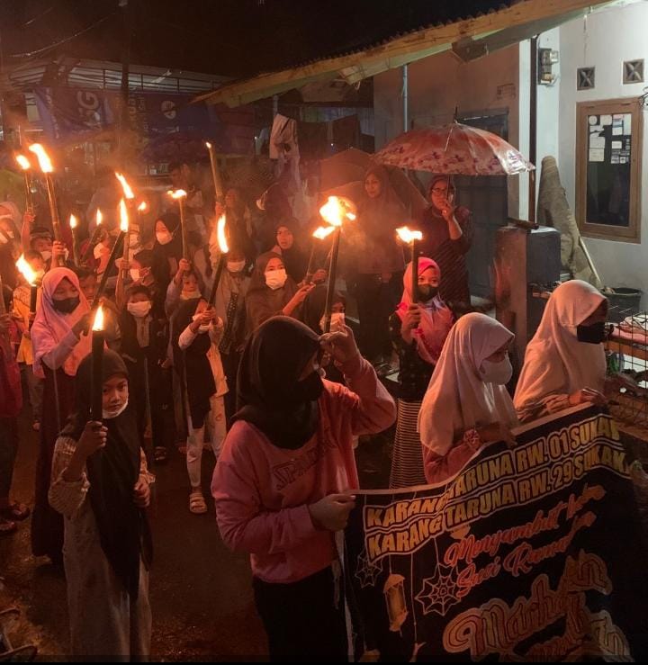 Warga Sukawarna Sambut Bulan Ramadhan